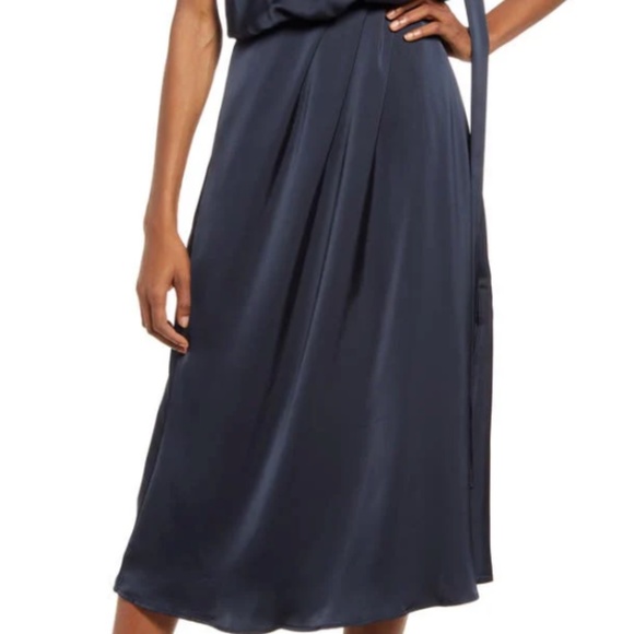 NWT AMYLYNN One Shoulder Satin Dress in Navy Blue, Size Small - Picture 6 of 16